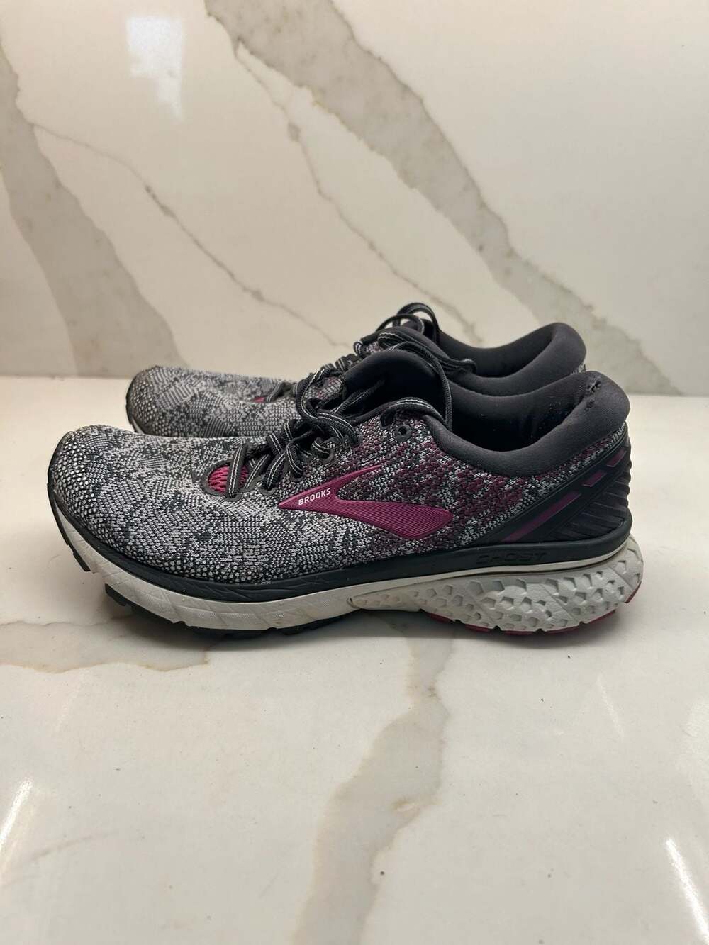 Brooks (Size: 7.5)